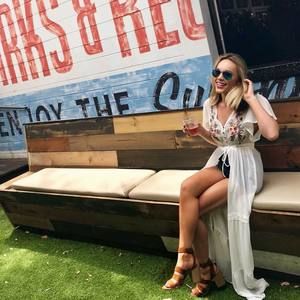 Meet your Posher, Taylor